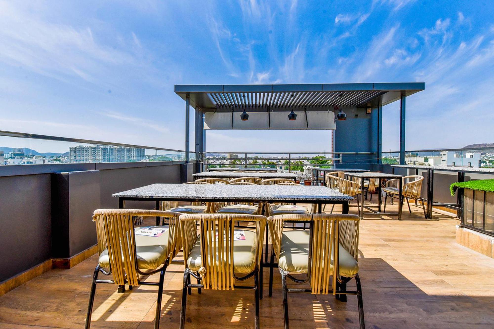 Fabexpress Mewar Shine Hotel Udaipur Exterior photo